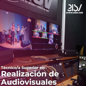 Realización de Proyectos Audiovisuales y Espectáculos - Tricaster del plató 200 en control de realización